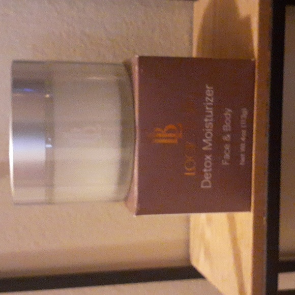 Logic Body detox moisturizer, 4 oz. Brand New. - Picture 2 of 5